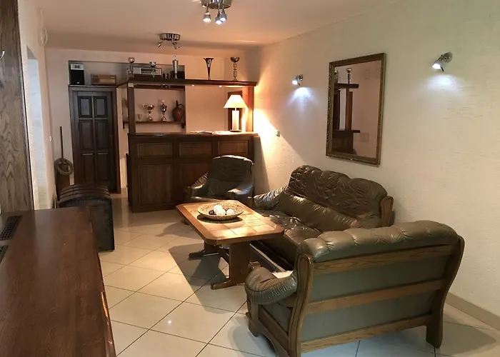 Rosa Malenovice (Moravia-Silesia)